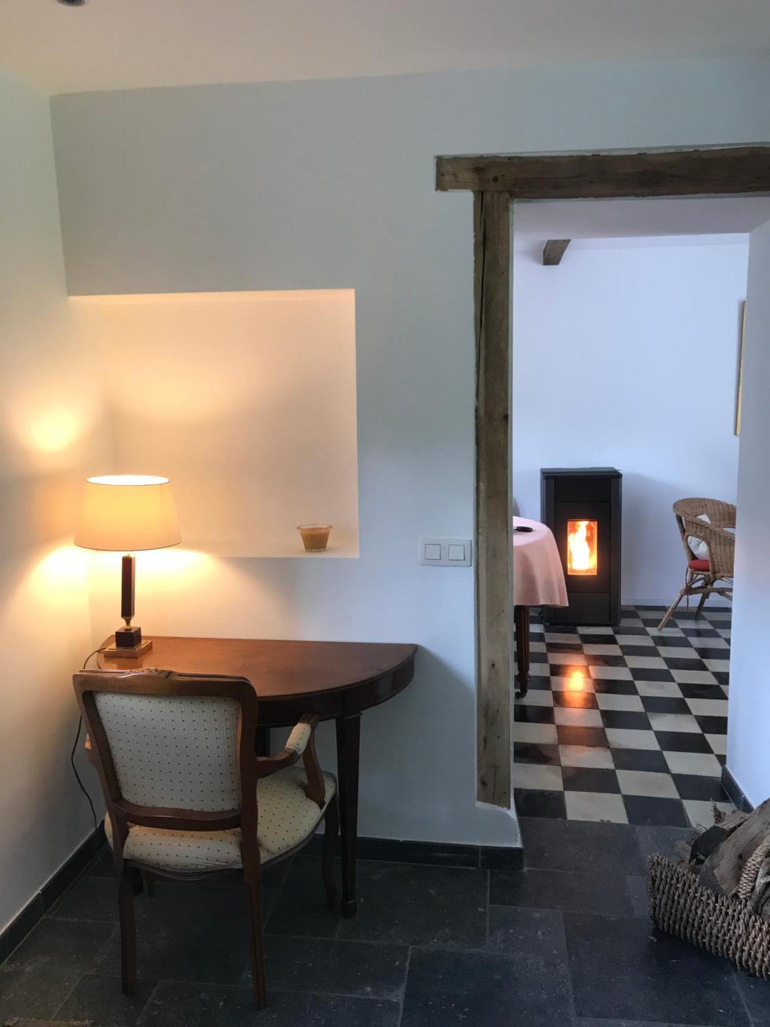 La Petite Maison Blanche Wanze Ngoại thất bức ảnh